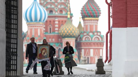 Doctores muertos y desfiles suspendidos: el coronavirus hunde la propaganda de Putin