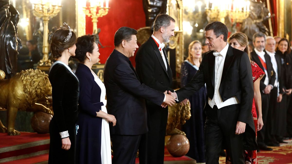 La plana mayor empresarial se vuelca en el adiós al presidente de China en Palacio