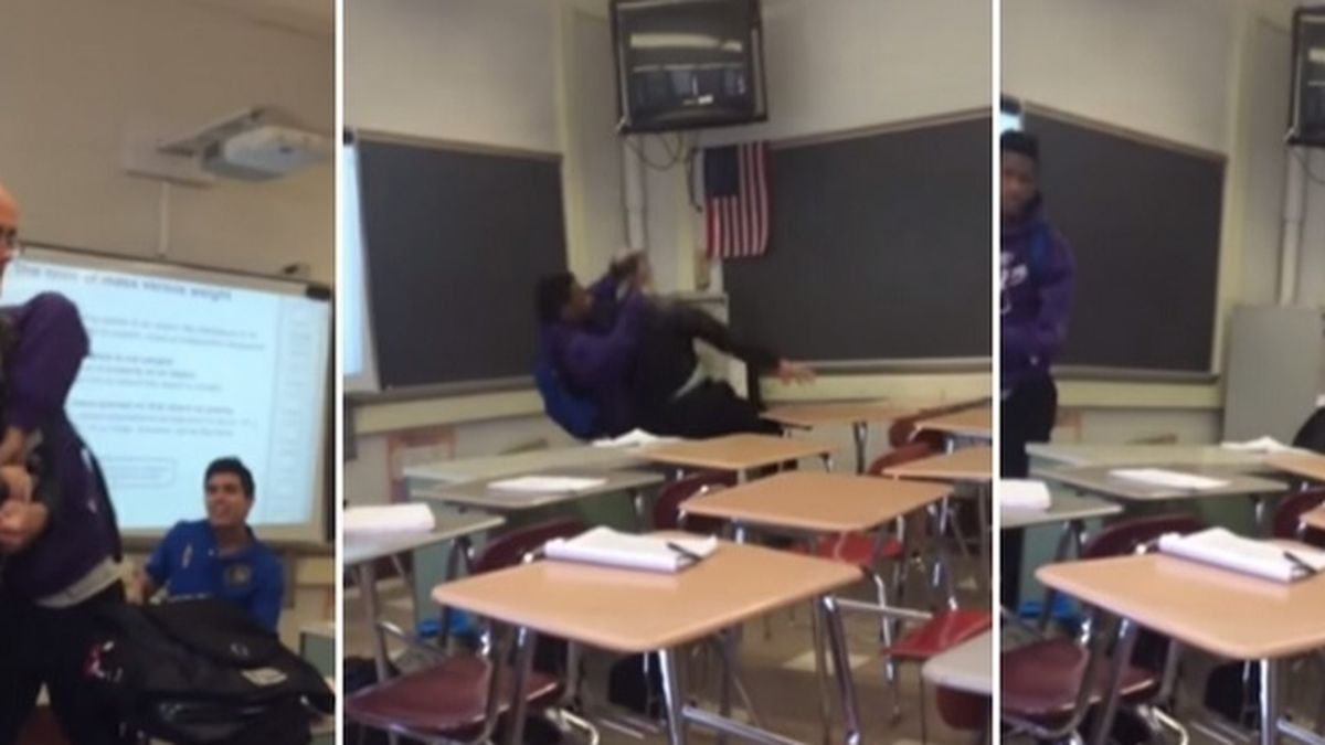 Un alumno agrede a su profesor hasta tirarle al suelo por quitarle el teléfono móvil