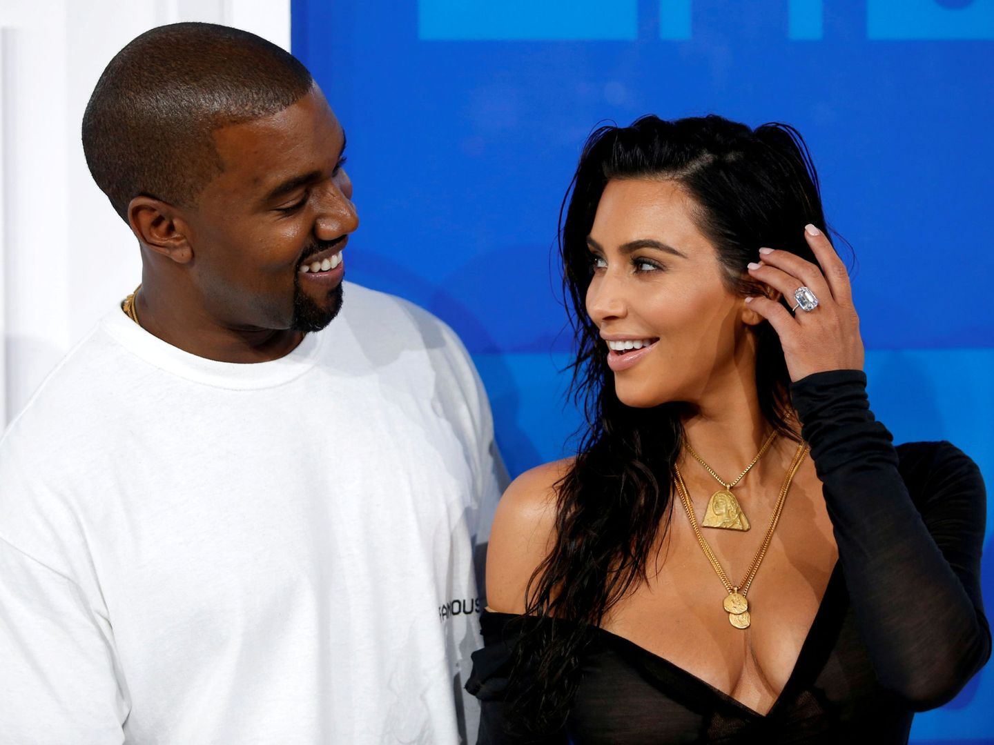 Kim Kardashian y su marido, Kanye West. (Reuters)