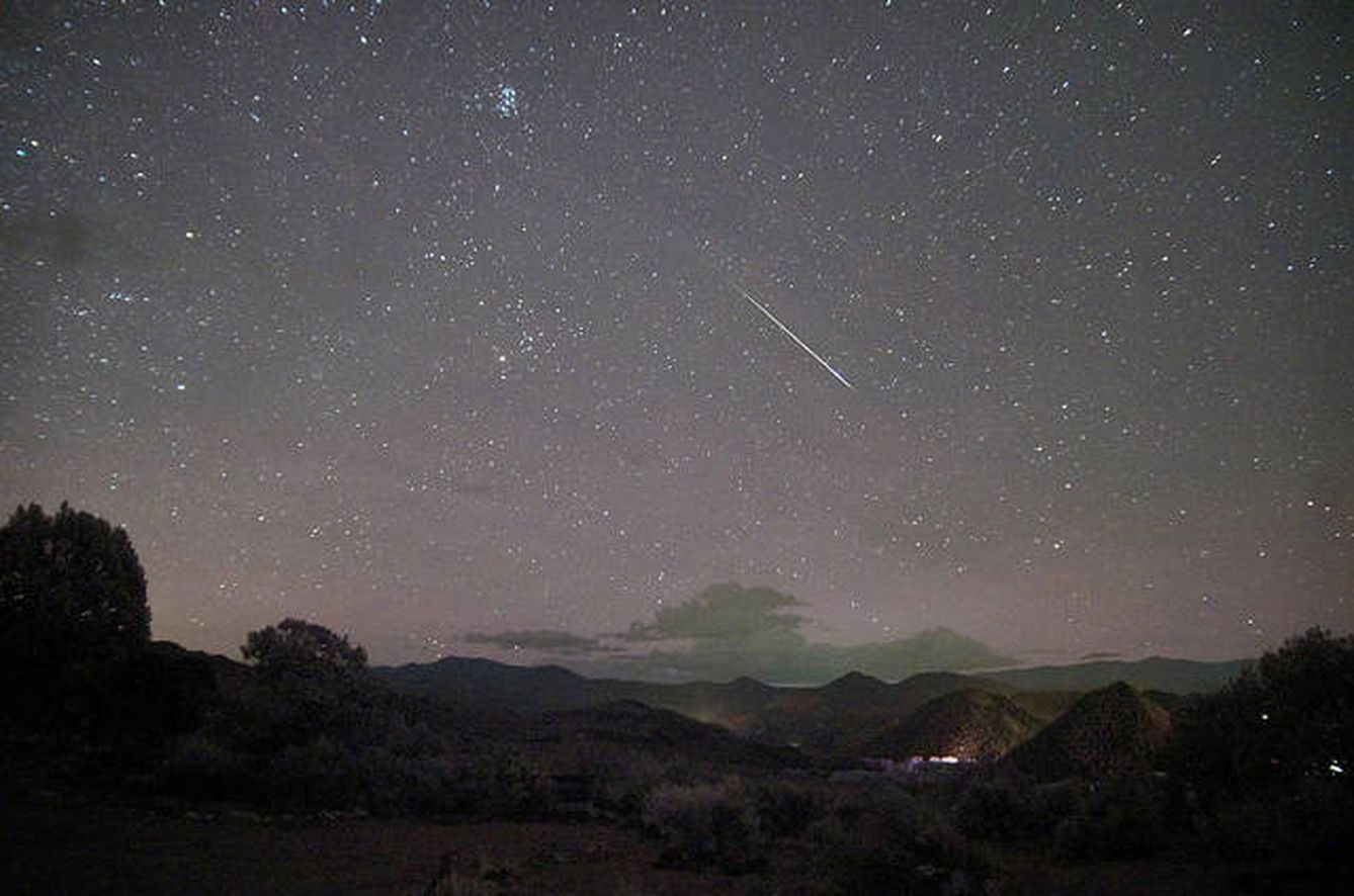 Los meteoros se ven muy bien con prismáticos (M. L./Flickr)