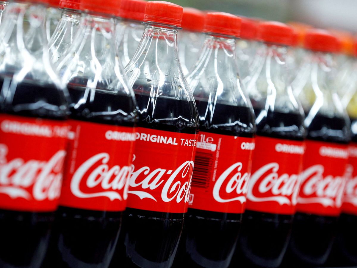 Foto: Botellas de Coca-Cola. (Reuters/Regis Duvignau)