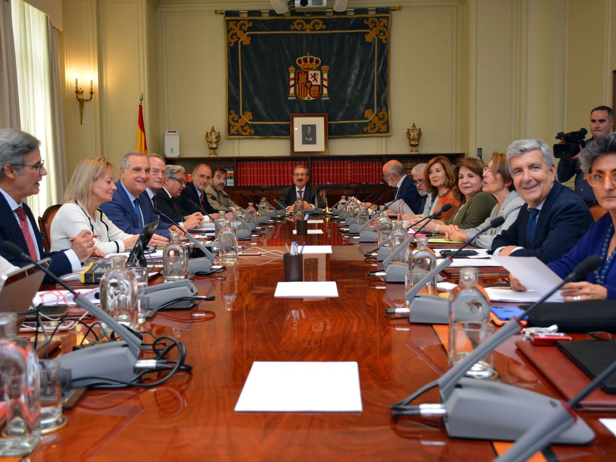 Foto: El pleno del Consejo General del Poder Judicial. (EFE)