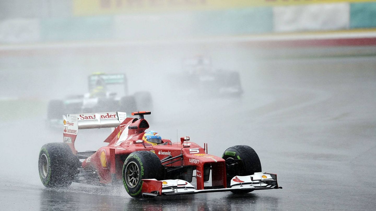 La lluvia torrencial del GP de Malasia de 2012 jugó un papel vital en el desarrollo de la carrera. (Ferrari)