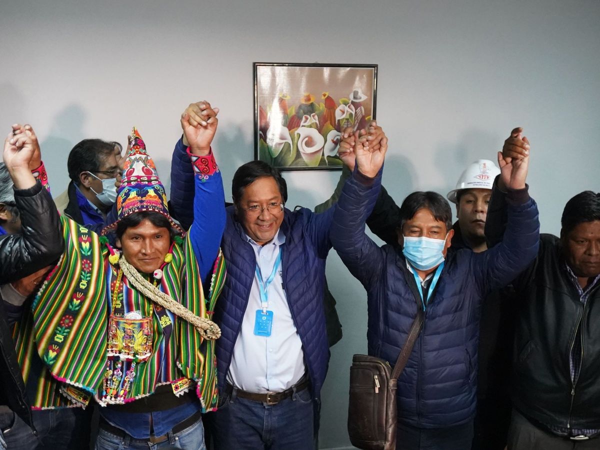 Foto: El candidato del mas celebra un triunfo que da por seguro en bolivia