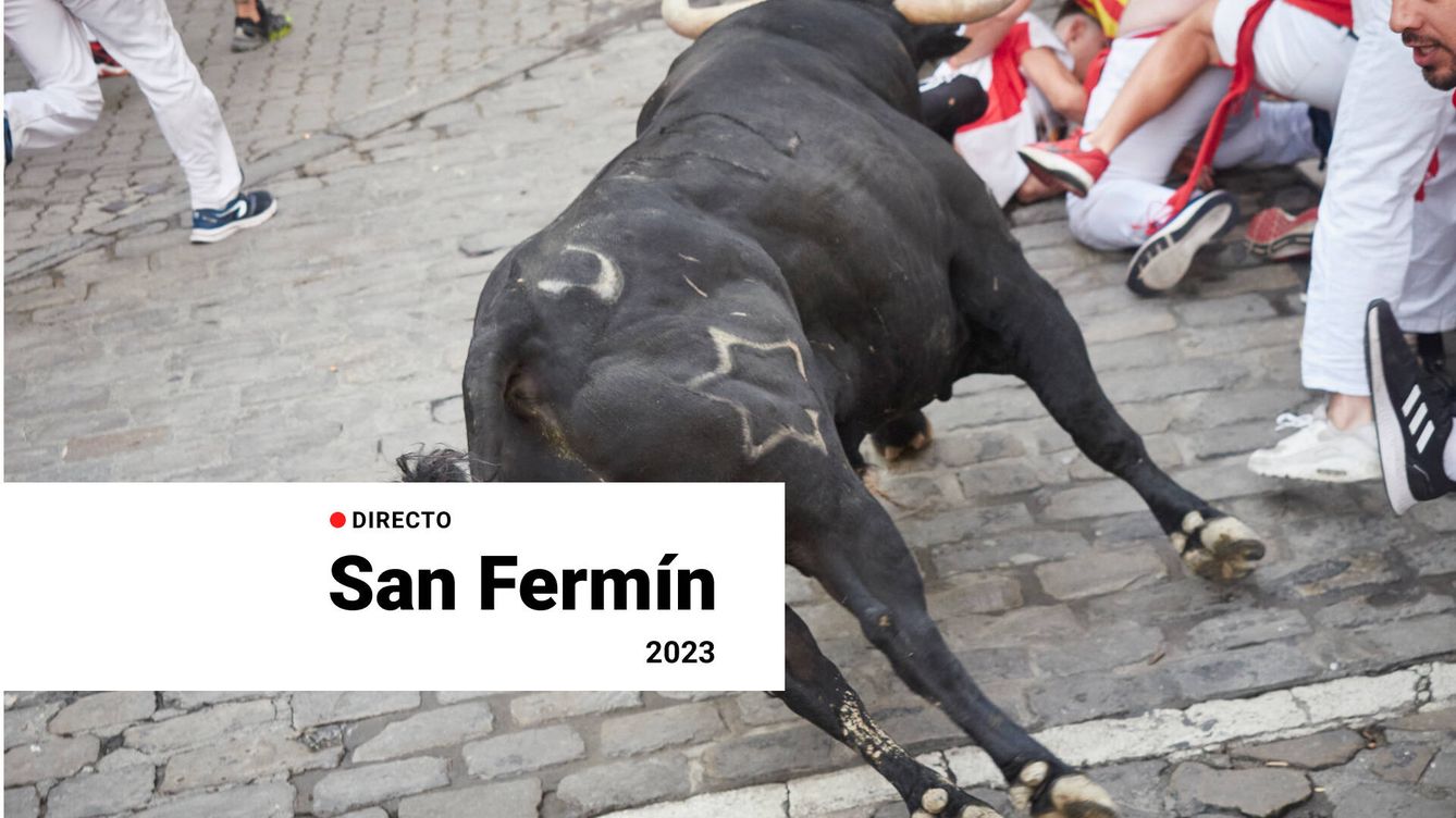 Foto: Séptimo encierro de San Fermín 2023, última hora en directo: vídeo, resumen, corneados y heridos hoy (Eduardo Sanz/Europa Press)
