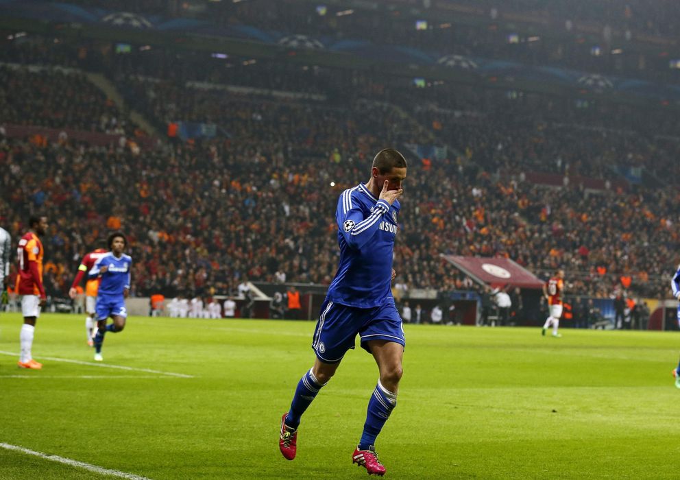 Foto: Fernando Torres celebra su gol en Estambul.