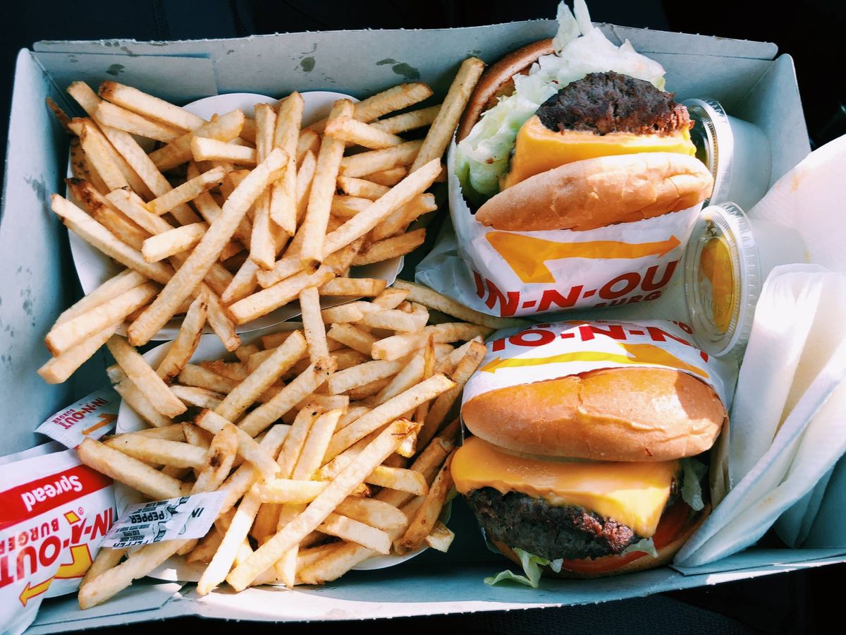 Foto: El consumo de comida rápida multiplica los residuos (Unsplash)