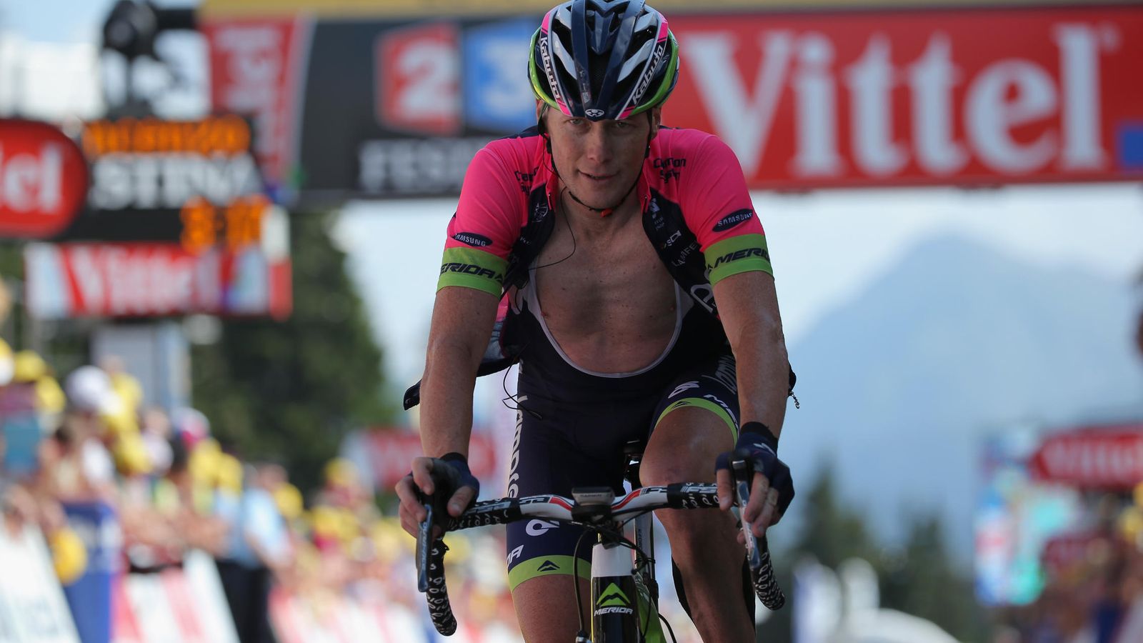 Foto: Chris Horner, durante el Tour de 2014, vuelta en la que empezó a enfermar (Getty).