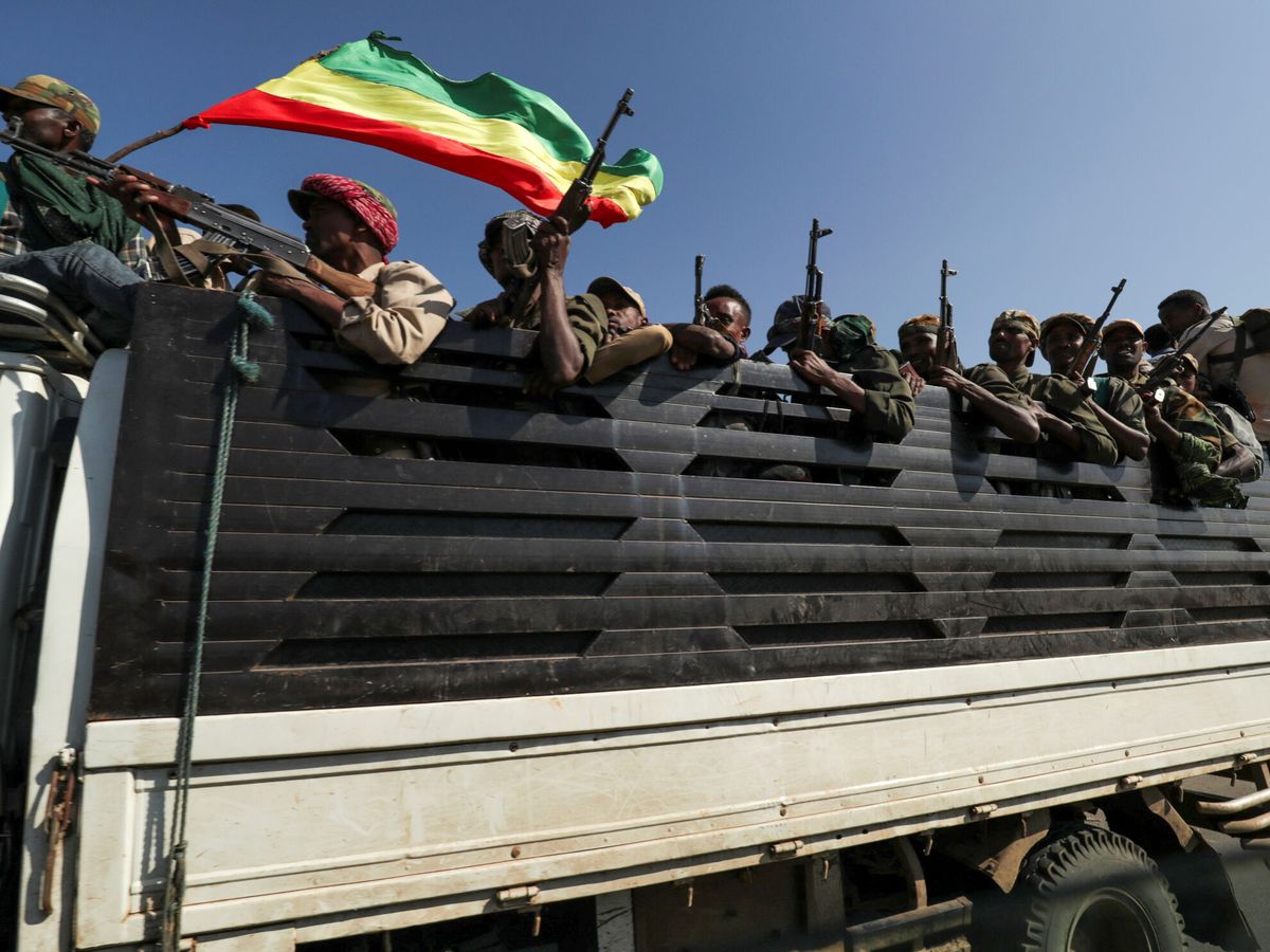 Foto: Milicianos de la región de Amhara en Etiopía. (Reuters)