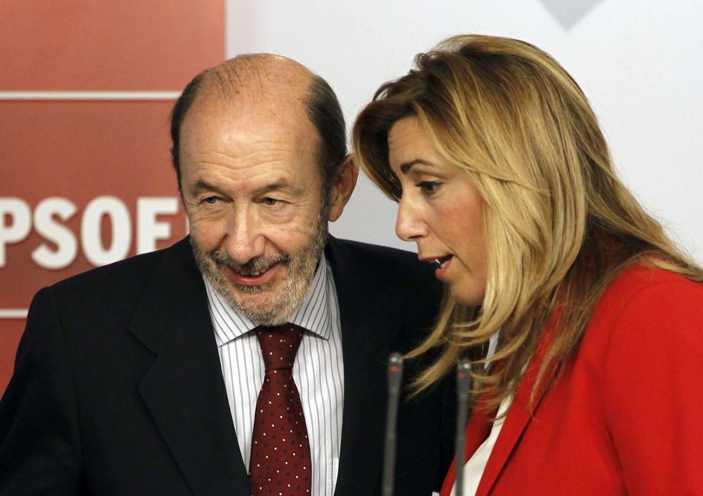 Foto: Alfredo Pérez Rubalcaba y la presidenta de la Junta de Andalucía Susana Díez