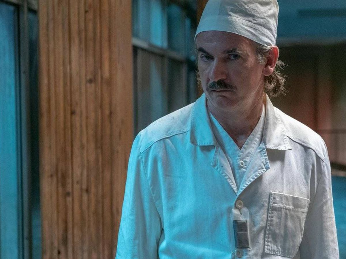 Foto: Paul Ritter, en el papel de Anatoly Dyatlov en la aclamada 'Chernobyl'. (HBO)