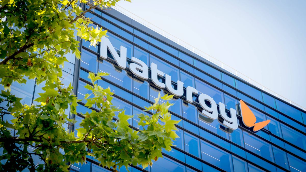 S&P pone el rating de Naturgy en perspectiva negativa por las dudas sobre su estrategia
