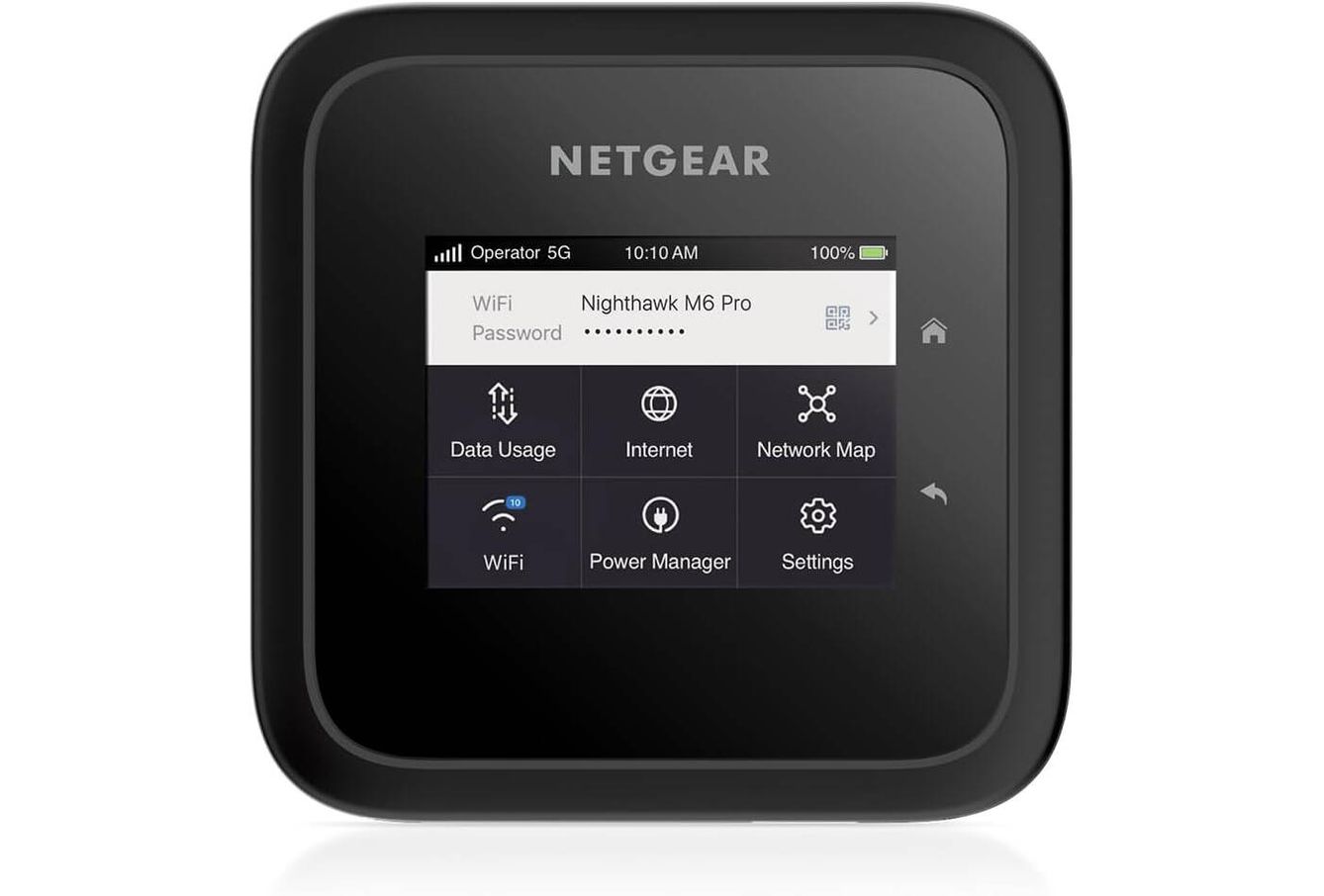 El Netgear Nighthawk M6 Pro es uno de los routers 5G más caros y potentes.