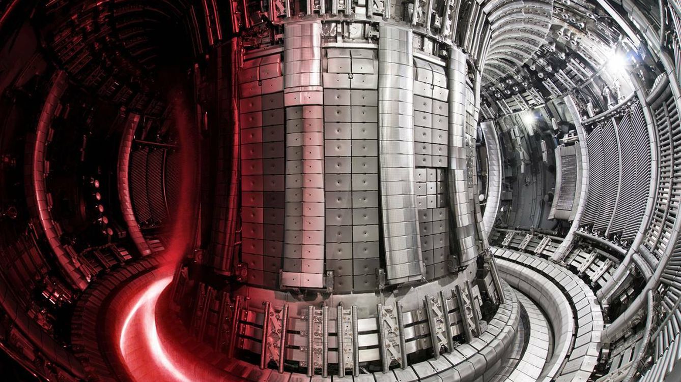 Foto: Un vídeo revela cómo se mueve el plasma en el interior de un reactor tokamak. (UKAEA)