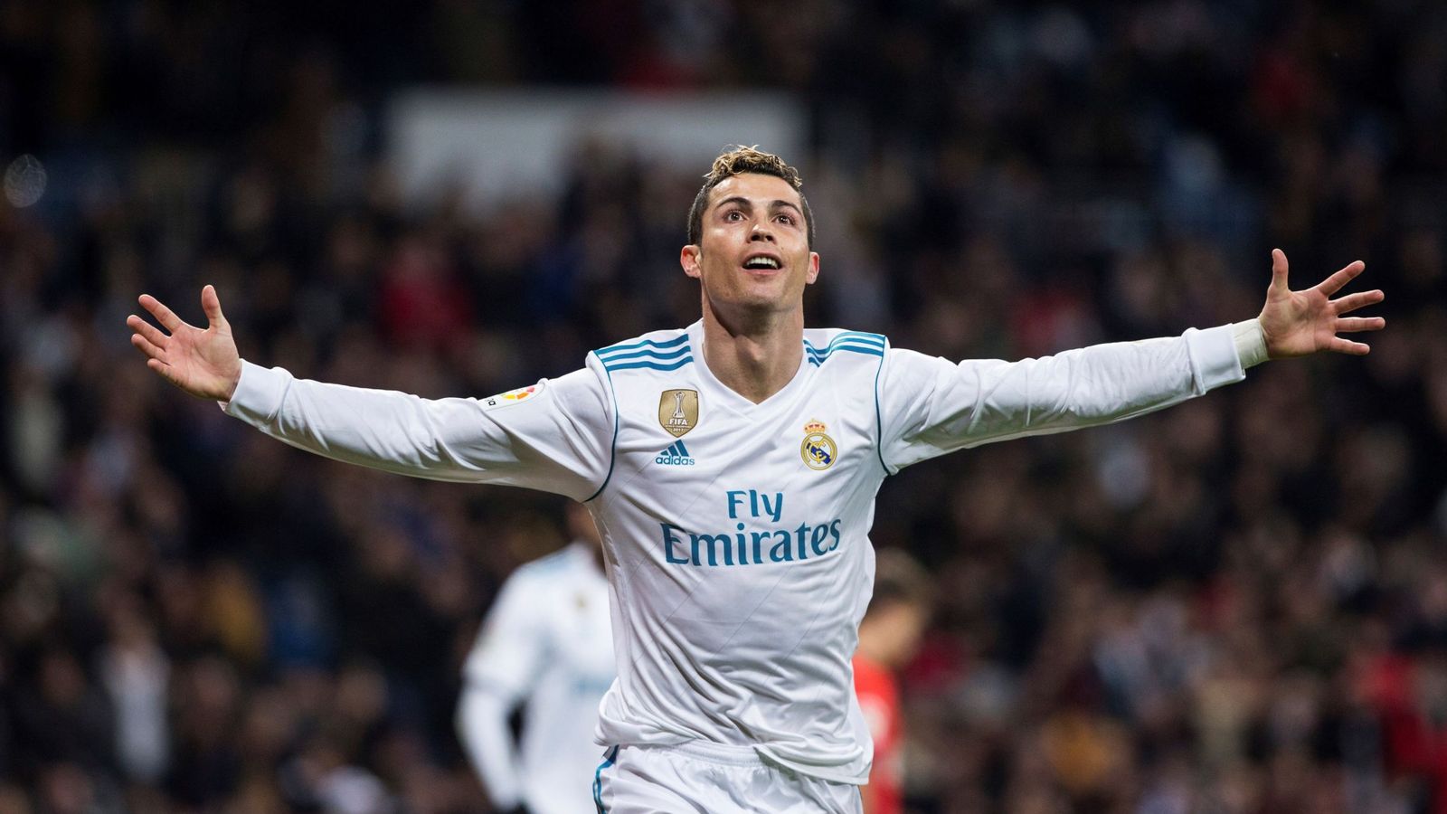 Foto: Cristiano celebra su segundo gol a la Real en el Bernabéu. (EFE)