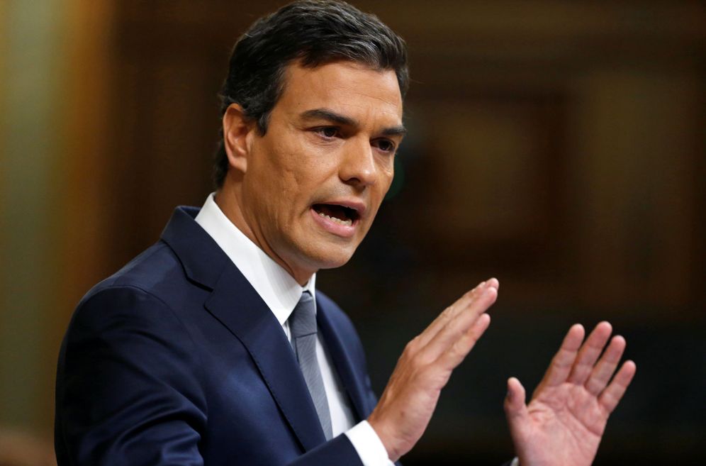 Foto: Pedro Sánchez, durante su intervención en la tribuna del Congreso, este 31 de agosto. (Reuters)