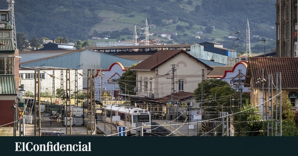 Los trenes de la línea C1 de Cercanías de Cantabria, con retrasos por una incidencia de señalización en Pesquera