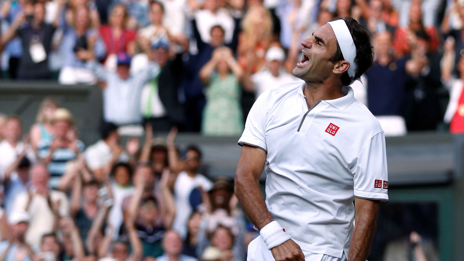 Foto: Roger Federer celebra su pase a la final de Wimbledon tras derrotar a Rafa Nadal. (Reuters)