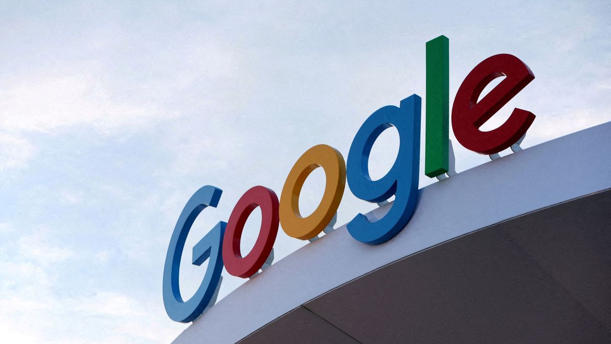 Francia multa a Google con 250 millones de euros por usar el contenido de medios en su IA sin negociar