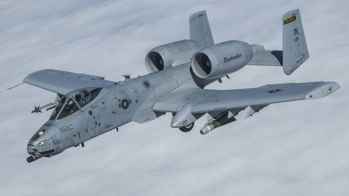 EEUU resucita uno de sus aviones militares más antiguos: por qué el A-10  vuelve a volar