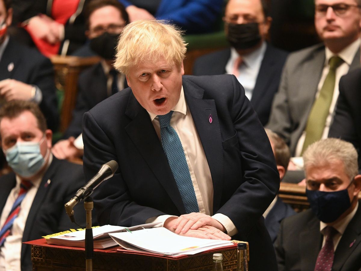 Foto: Boris Johnson, durante las Preguntas del Primer Ministro (PMQs) el 26 de enero de 2022. (EFE)