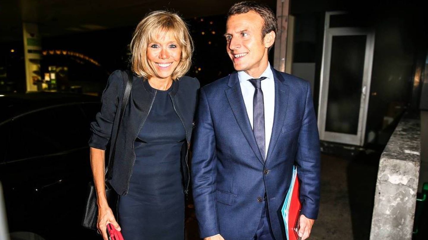 Macron y su esposa Brigitte. (Gtres)