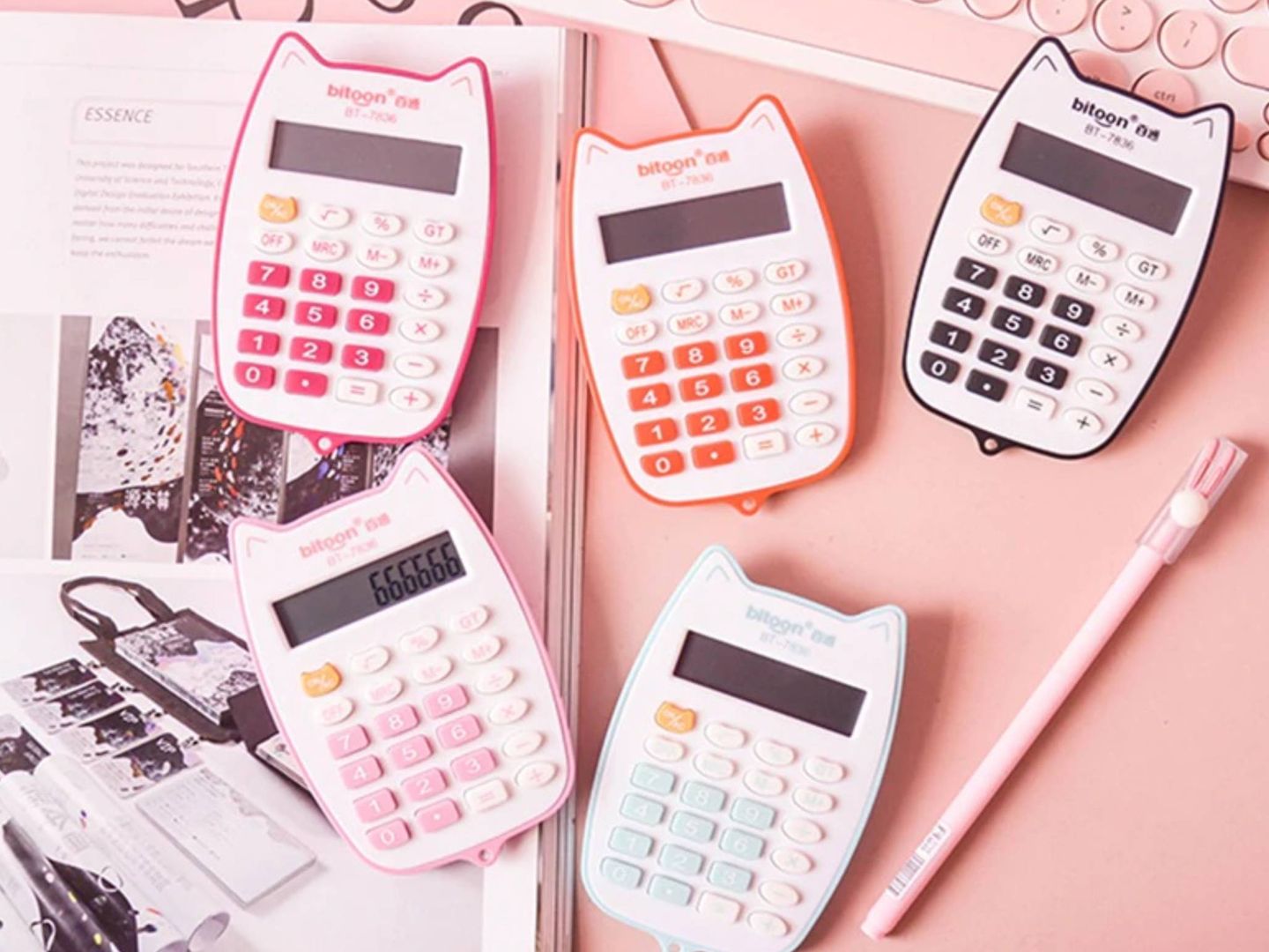 Echar cuentas con una calculadora con forma de gatitos, 2 euros, será más llevadero. (Cortesía Aliexpress)