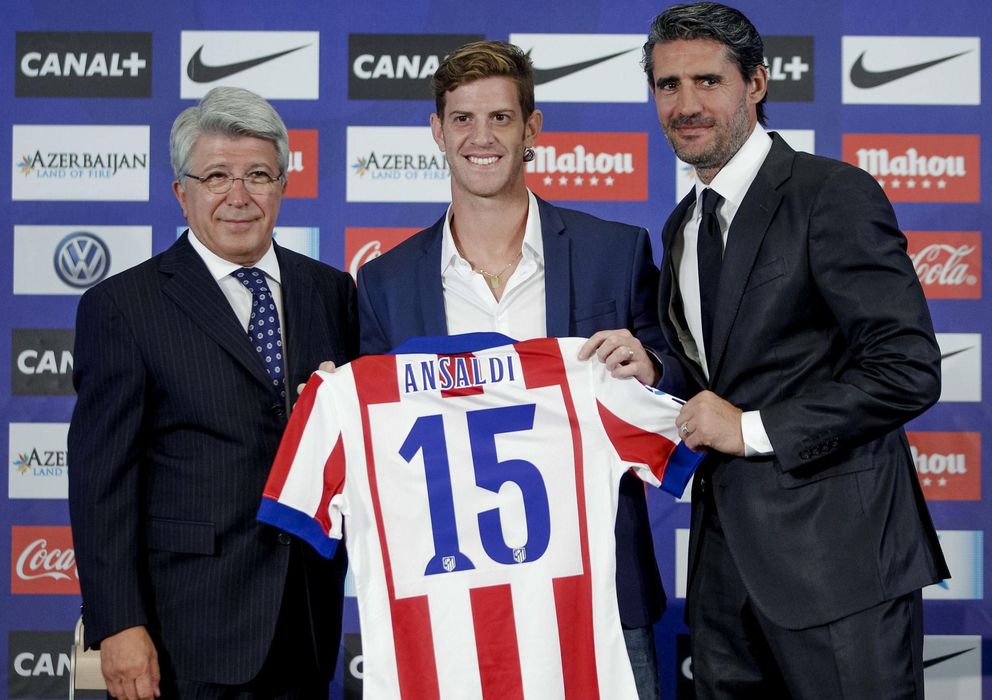 Foto: Cristian Ansaldi, en su presentación como jugador del Atlético de Madrid.