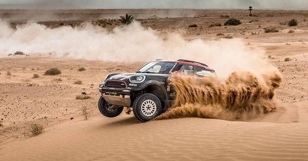 Foto: Tras competir el año pasado con, Nani Roma correrá de nuevo el Dakar con Mini. (Foto: Mini)