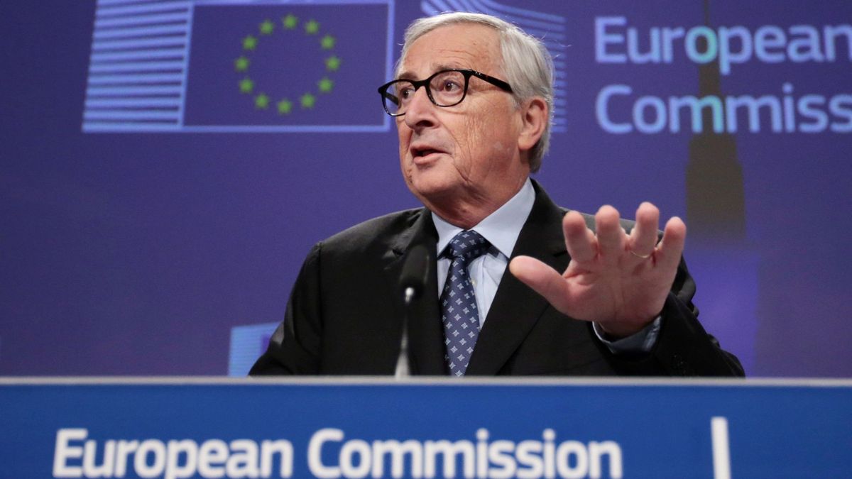 "Ucrania es totalmente corrupta": Juncker arroja un jarro de agua fría a la adhesión a la UE