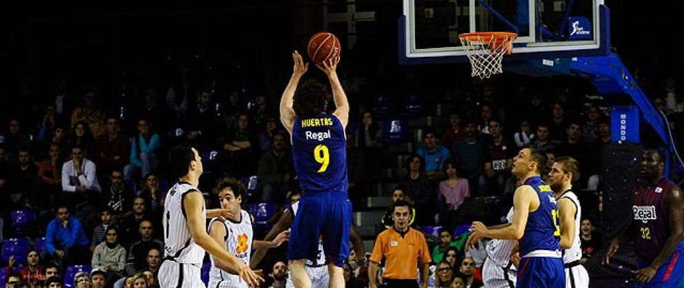 Foto: Navarro y Sada se lesionan en la victoria con sufrimiento ante el Bilbao Basket