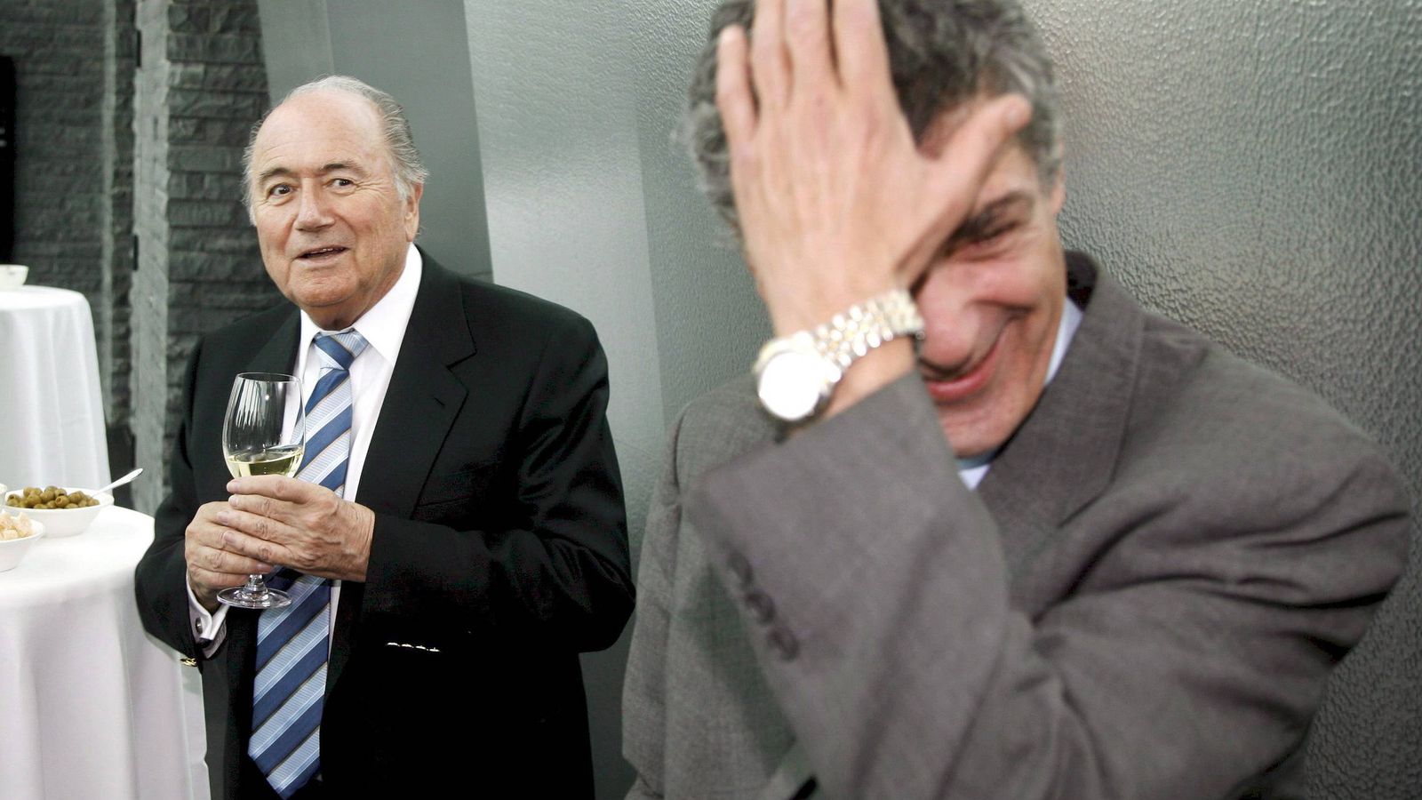 Foto: Joseph Blatter, presidente de la FIFA, y Villar, presidente de la RFEF