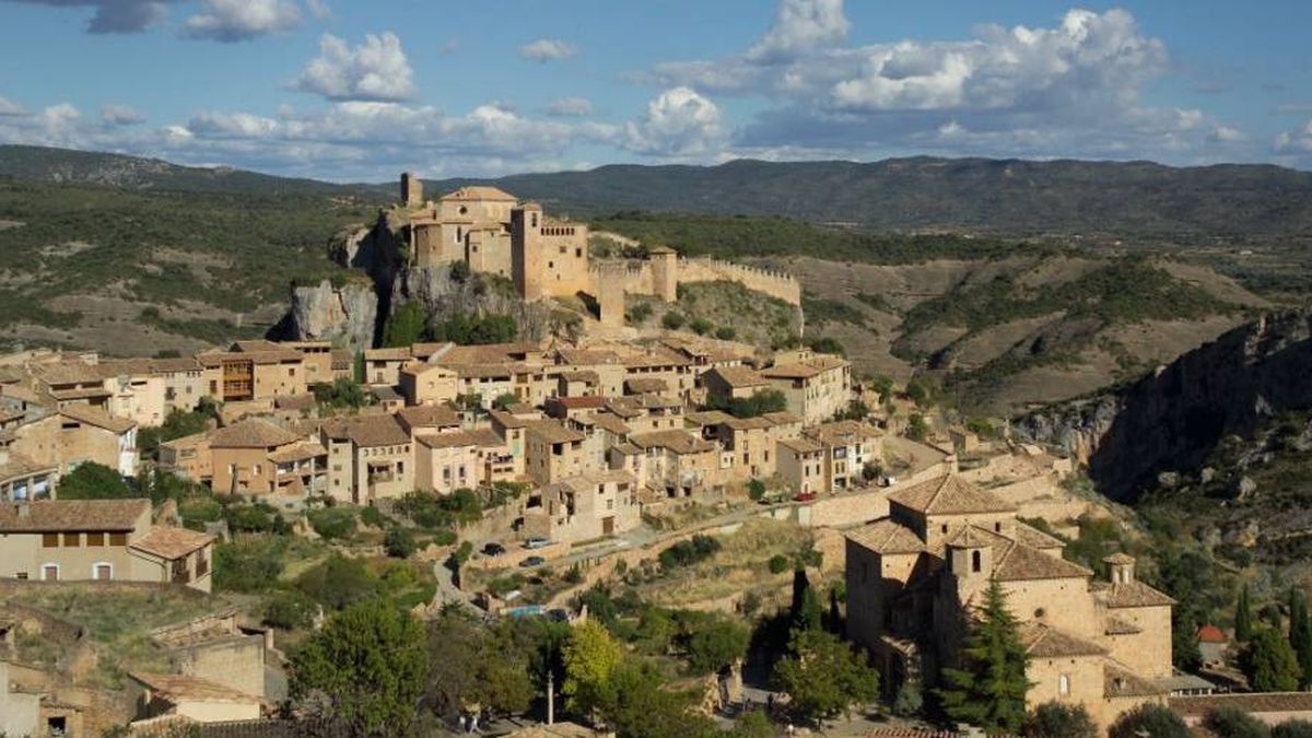 Alquézar, el pueblo de Huesca perfecto para los amantes de la naturaleza y el senderismo