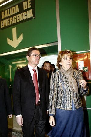 Esperanza Aguirre quiere quitar del Ifema al hombre de Gallardón y colocar a Pedro Antonio Martín Marín