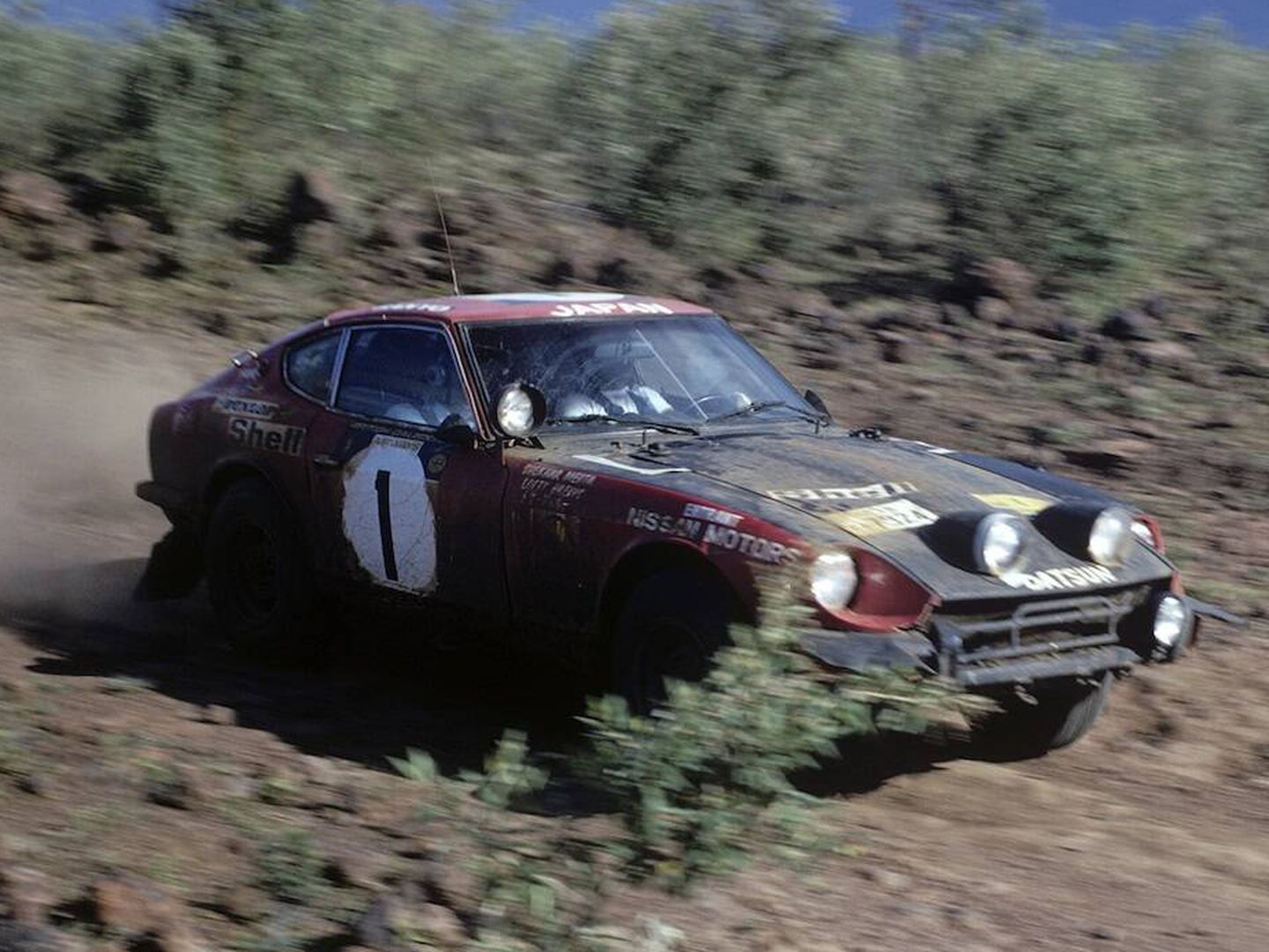 Mehta en su primera victoria en el Rallye Safari en 1973 (WRC)