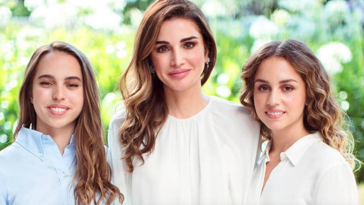 Así son Salma e Iman de Jordania: princesas herederas de la belleza y el estilo de Rania