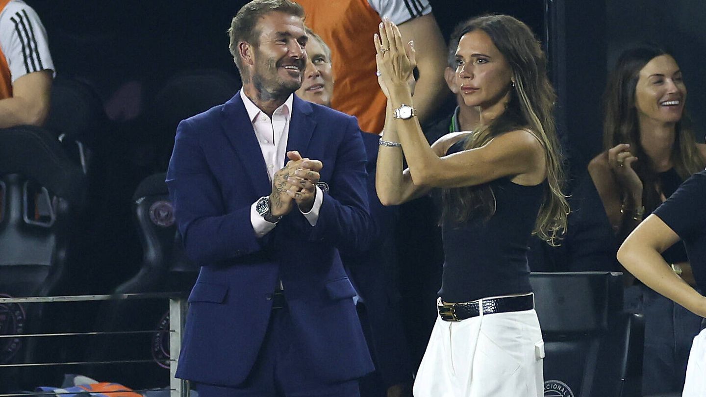 Victoria Beckham y su marido, David Beckham. (Getty)