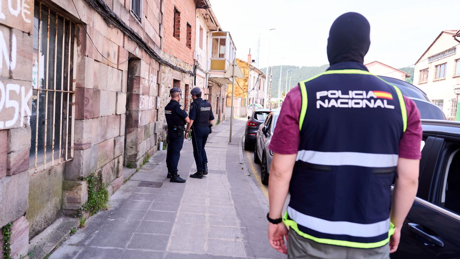 Cuatro detenidos por la muerte de un trabajador al que hicieron pasar por cliente en una obra en Alzira