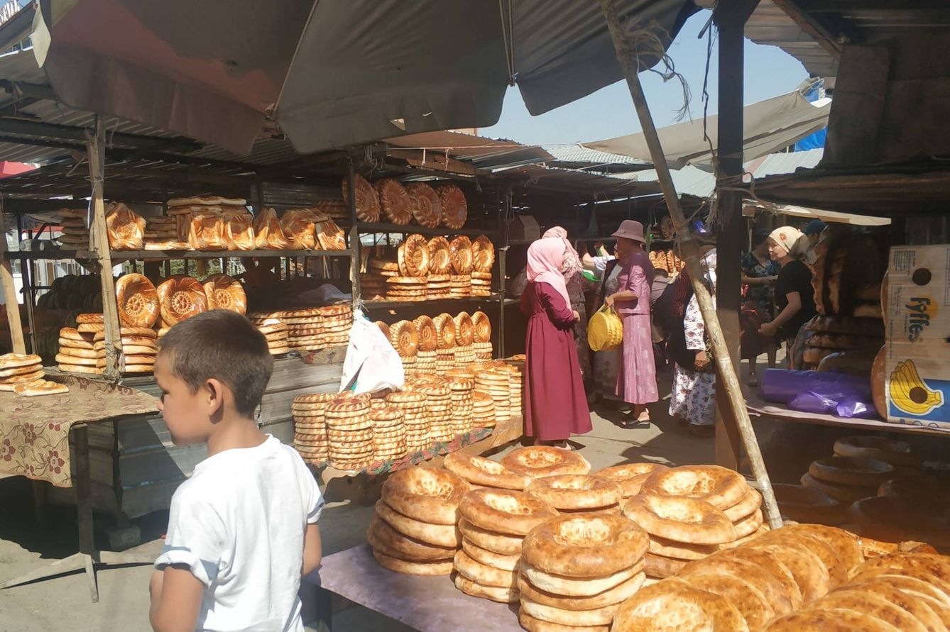 Un mercado en Kirguistán. (S. A.)