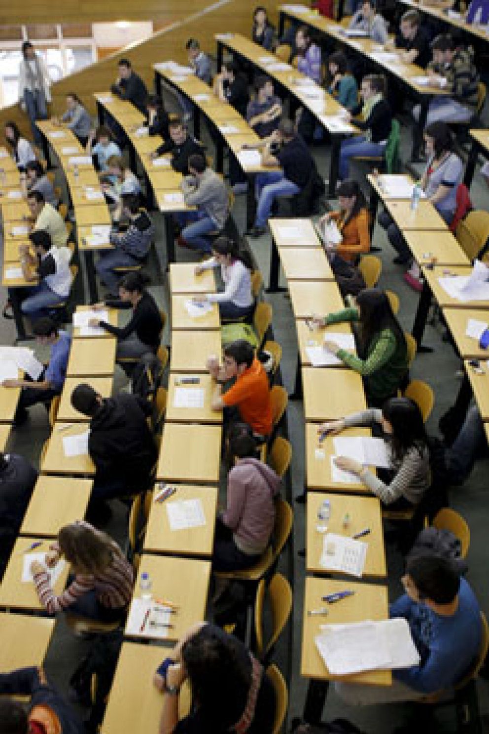 Foto: Un título universitario es menos rentable en España que en el resto del mundo