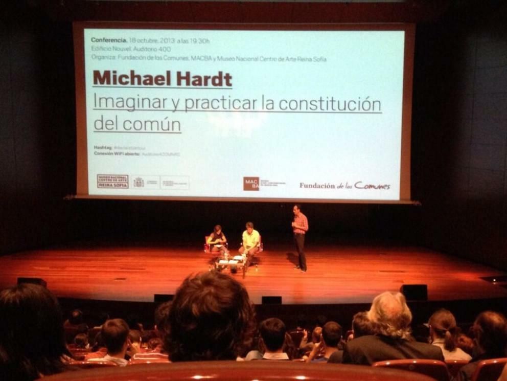 M. Hardt cerró su tour español en el museo Reina Sofía de Madrid. (@matufis)