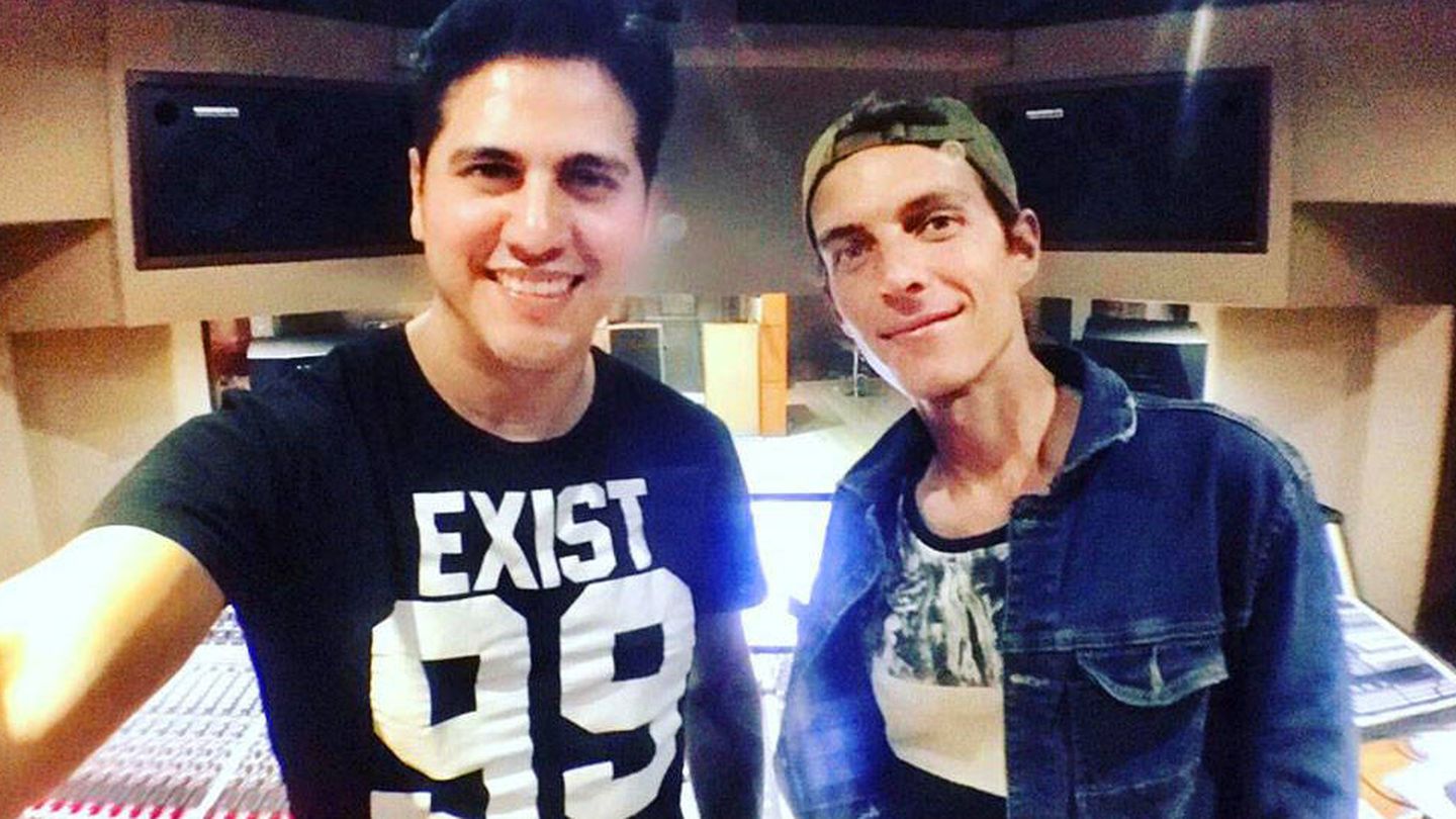 Adrián Reyes, productor del disco que lanzará en 2020, y Camilo Blanes.(Instagram)