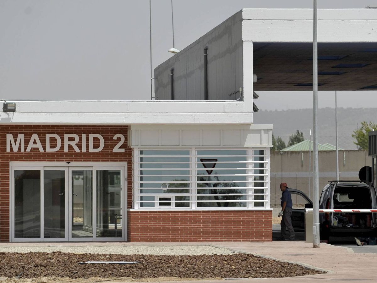 Foto: Vista de la entrada del Centro Penitenciario de Alcalá-Meco. (EFE/Fernando Villar)