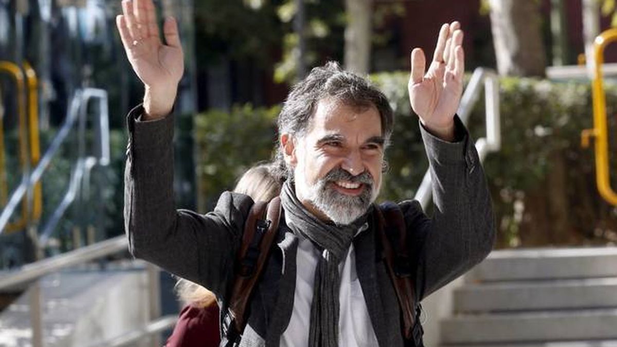 Jordi Cuixart sale de prisión para ser operado del oído en Manresa
