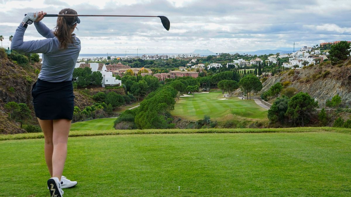 El golf dispara las reservas de británicos en la Costa del Sol para comprar una segunda residencia