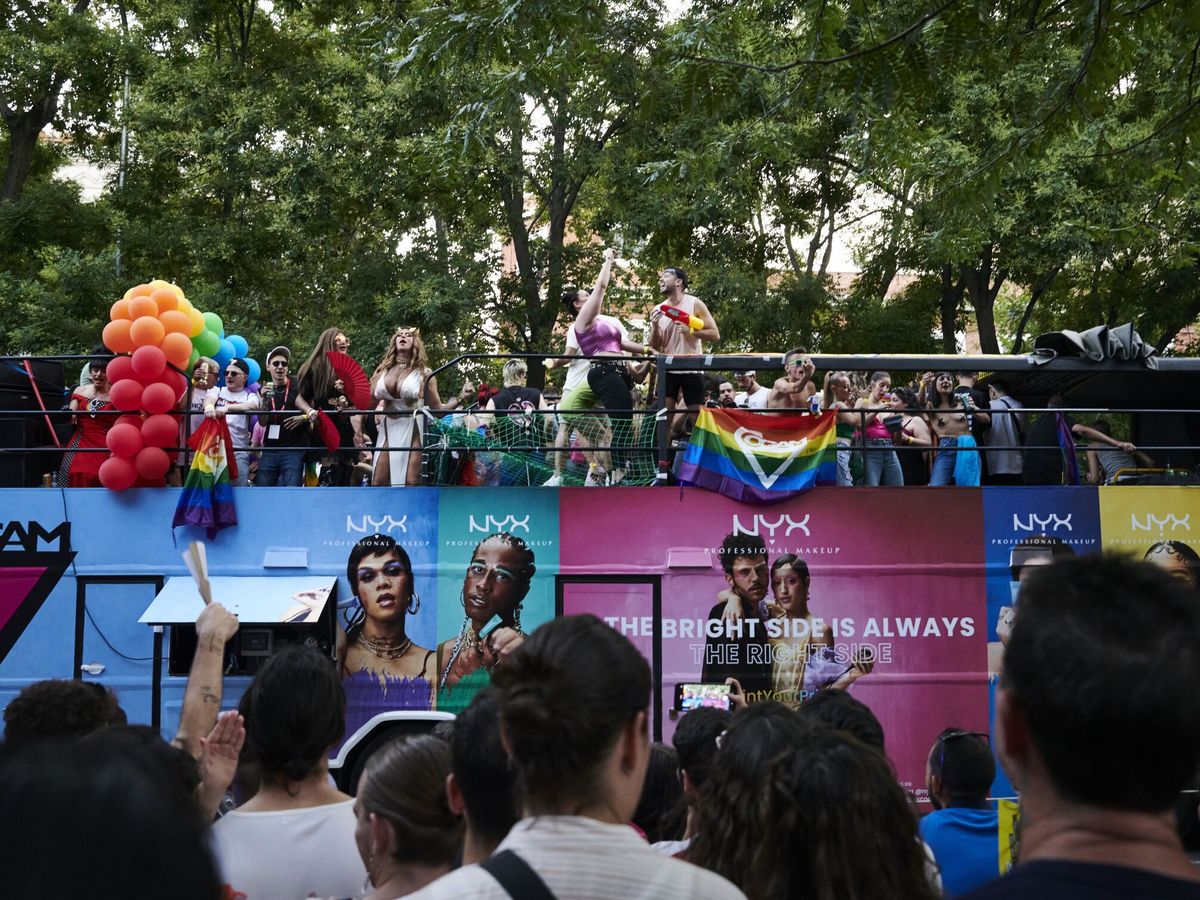 Foto: La manifestación del Orgullo del año pasado. (EFE/Luca Piergiovanni)