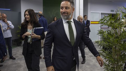 Feijóo y Abascal normalizan su alianza tras 18 meses de altibajos y cinco pactos de gobierno