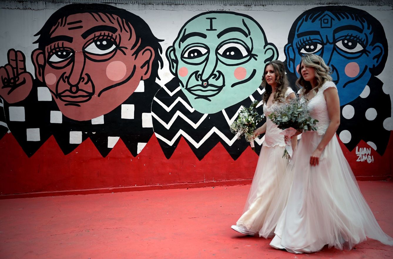 38 parejas homosexuales en una boda colectiva en Sao Paulo (EFE)