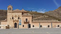 El santuario de Andalucía que acaba de consagrar la ‘Capilla Sixtina’ del siglo XXI: con pinturas del Apocalipsis del denominado ‘Miguel Ángel almeriense’